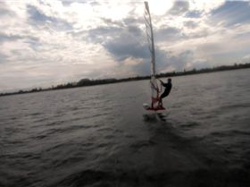 WindFoiling with Friends