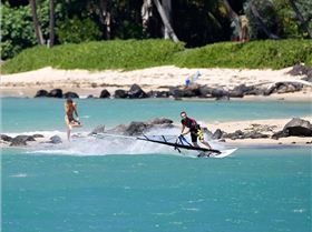 Flying the Manta 49 round the corner