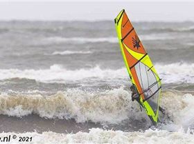 23725070629607619475314287452630650688105415n(1)