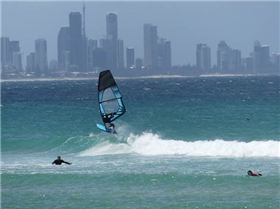 Wavesailing small Currumbin