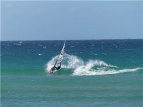 Wavesailing small Currumbin