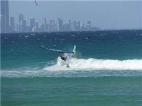 Wavesailing small Currumbin