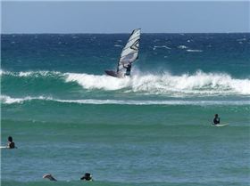 Wavesailing small Currumbin