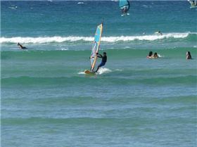 Wavesailing small Currumbin