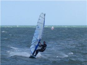 20sep08 Great action @ Elwood beach