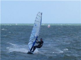 20sep08 Great action @ Elwood beach