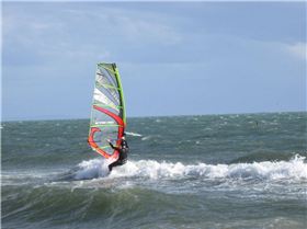 20sep08 Great action @ Elwood beach