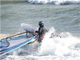 20sep08 Great action @ Elwood beach