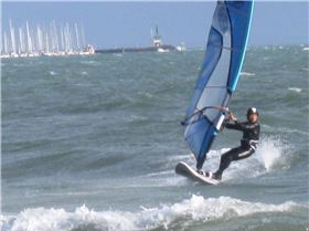 20sep08 Great action @ Elwood beach