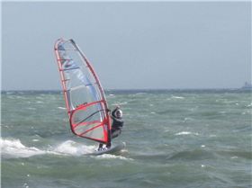 20sep08 Great action @ Elwood beach