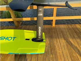 FoilX 145 vs Wizard 130 V4