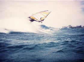 SEQ Wavesailing sign on day