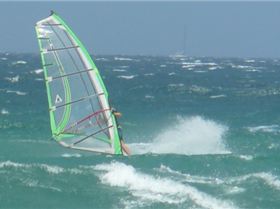 Lovely Carina @ long reef on a 4.0 day