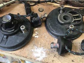 Chinook tendon bases