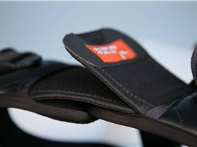 Sliding spreader bar