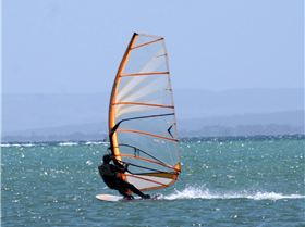 Light winds 105 Hypersonic, 6.5 Severne NCX