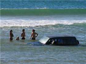 New artificail Reef -"Pajeros" Southport River Mouth