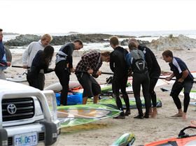 Mast stuck - turns into social event