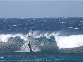 Barcardi and coke with a splash of ice