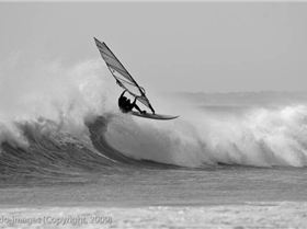 Pete Ross and Maris Naish testing the OES 2010 Twin Fin 90 and 95  at Walkers Rocks West South Austr