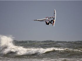 40 to 50 knots all day   Sunday 26th April RickettsPoint