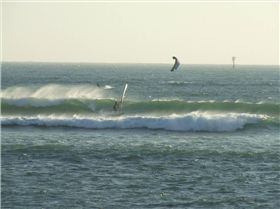 Ben AFP Boxing Kanga,South Lip Slide and Burrows looking into  Sunset  pipe to the big vag