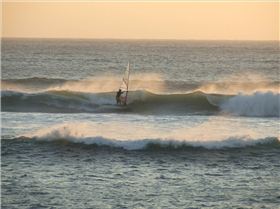 Ben AFP Boxing Kanga,South Lip Slide and Burrows looking into  Sunset  pipe to the big vag