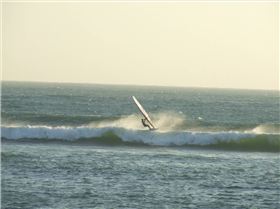 Ben AFP Boxing Kanga,South Lip Slide and Burrows looking into  Sunset  pipe to the big vag