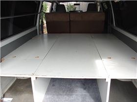 Jamie snowboard in PJ's and Petes van 017