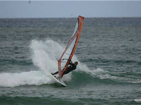 83547212 ES 1533 B0D822D00498D98E6C08F8A84FD201AB