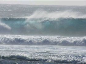 Mega Windsurfing Wipeout
