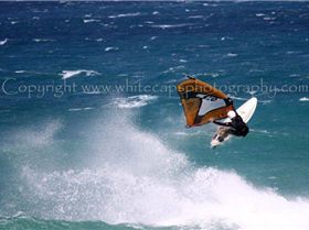 SHQ Cup event Wave pics at Warratah Bay on Tue