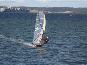 Super Sunday avo Sail