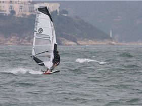 Wind gusting at 35knots, pretty tough on my 5.8m with my 55kgs.....