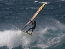 Naish 2011 Trifin 02