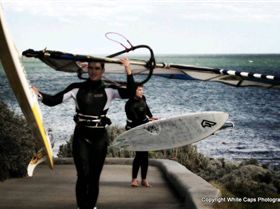 Green Pt 14 Aug 2010