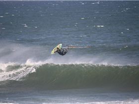 Marrawah- Carlton 29.09.10 1095