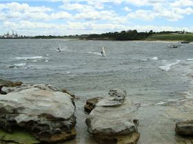 LaPerouse was windier than this looks - 16 Oct 2010