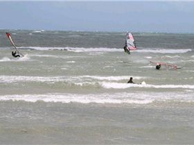 afternoon session gusts to 45knots