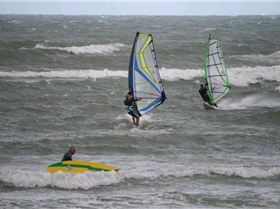 afternoon session gusts to 45knots