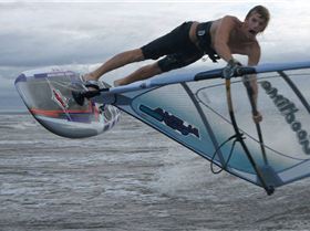 Full power 4.7m -seconds before colliding with the photographer!