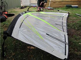 4.7 KA Kaos rigged on K3 Designs Battlestick 400 RDM mast