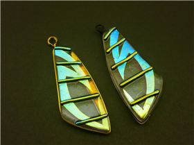 Glass sail pendants