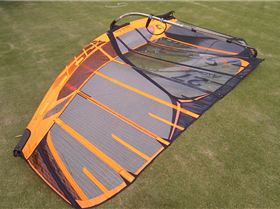 5.6 2012 Loft Racing Blade