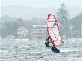 Valentine Dec 27th 2011 - 25-30kts SSW