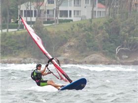 Valentine Dec 27th 2011 - 25-30kts SSW