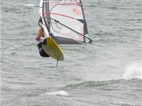 Valentine Dec 27th 2011 - 25-30kts SSW