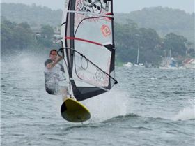 More Valentine Dec 2011 - 25 - 30kts +