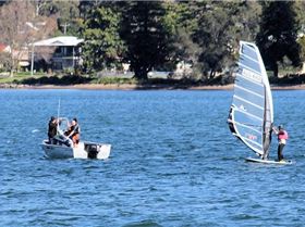 Marmong four seasons, winter round