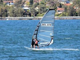 Marmong four seasons, winter round